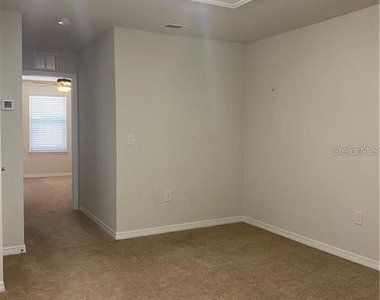 9141 Hillcroft Drive - Photo Thumbnail 18