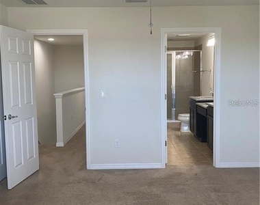 9141 Hillcroft Drive - Photo Thumbnail 15