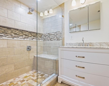 4006 S Shamrock Road - Photo Thumbnail 15