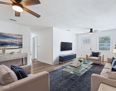4006 S Shamrock Road - Photo Thumbnail 1