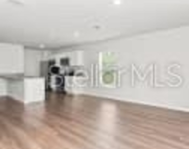 9 Richard Place - Photo Thumbnail 1