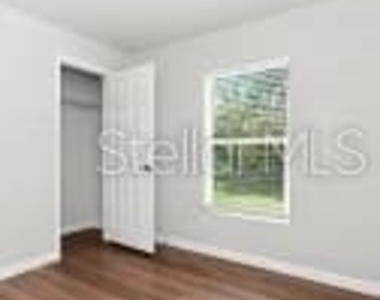 9 Richard Place - Photo Thumbnail 8