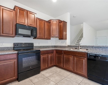12942 Utopia Gardens Way - Photo Thumbnail 15