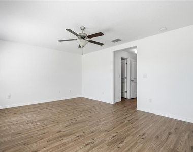 12942 Utopia Gardens Way - Photo Thumbnail 24