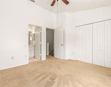 1237 Kennewick Court - Photo Thumbnail 3