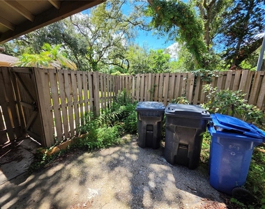851 Creekway Court - Photo Thumbnail 14