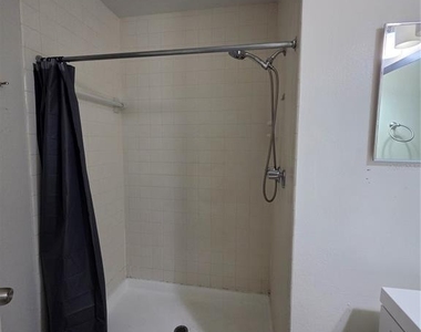 851 Creekway Court - Photo Thumbnail 29