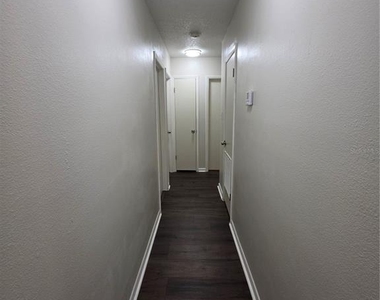 851 Creekway Court - Photo Thumbnail 16