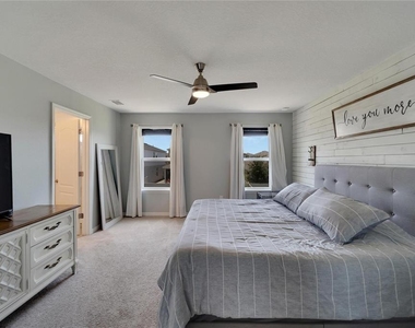 12227 Blue Pacific Drive - Photo Thumbnail 21
