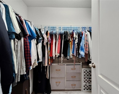 12227 Blue Pacific Drive - Photo Thumbnail 23