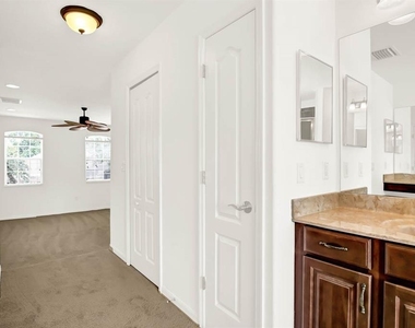 11447 Dutch Iris Drive - Photo Thumbnail 18