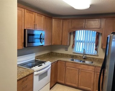 1319 35th Street N - Photo Thumbnail 5