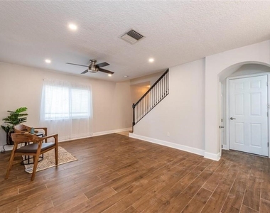 13116 Fennway Ridge Drive - Photo Thumbnail 6