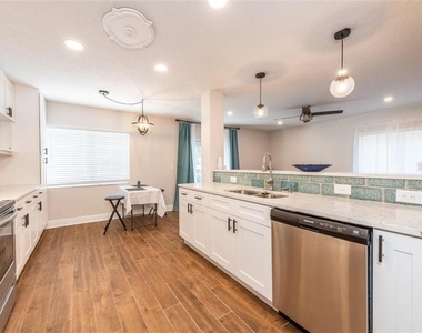13116 Fennway Ridge Drive - Photo Thumbnail 12