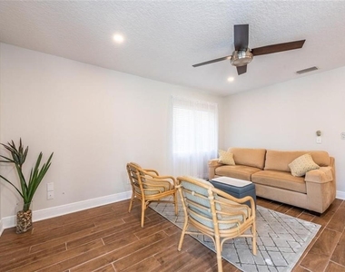 13116 Fennway Ridge Drive - Photo Thumbnail 9