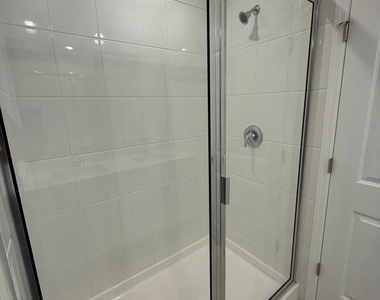1518 Brekey Way - Photo Thumbnail 25