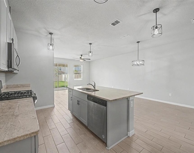 5435 Bungalow Grove Court - Photo Thumbnail 20