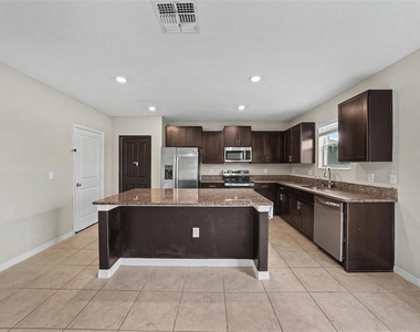 1507 Golden Glow Drive - Photo Thumbnail 4