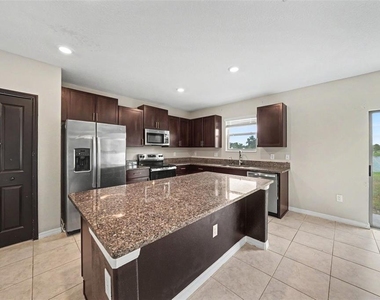 1507 Golden Glow Drive - Photo Thumbnail 7