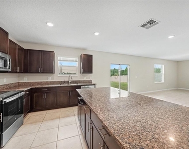 1507 Golden Glow Drive - Photo Thumbnail 6
