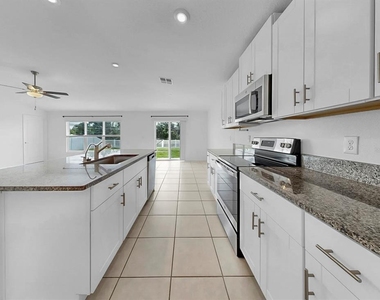 12873 Tripoli Avenue - Photo Thumbnail 6