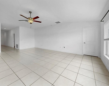 12873 Tripoli Avenue - Photo Thumbnail 17