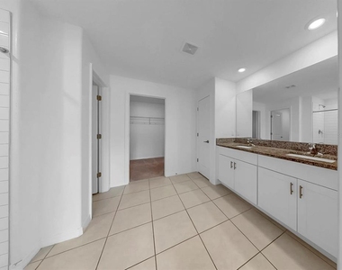 12873 Tripoli Avenue - Photo Thumbnail 22