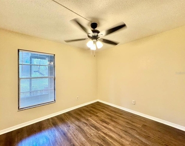 3948 Tumble Wood Trail - Photo Thumbnail 16