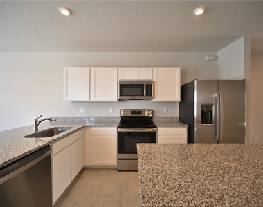 14261 Crimson Avenue - Photo Thumbnail 9
