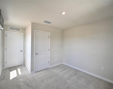 14261 Crimson Avenue - Photo Thumbnail 20