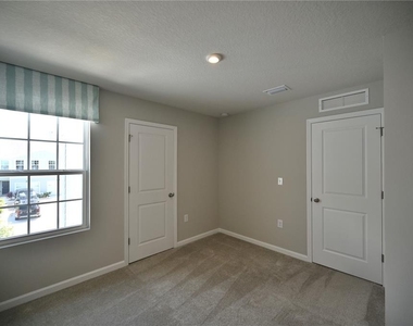 14261 Crimson Avenue - Photo Thumbnail 19
