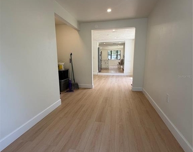 4649 18th Avenue N - Photo Thumbnail 21