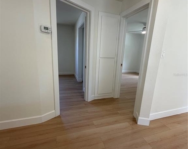 4649 18th Avenue N - Photo Thumbnail 11