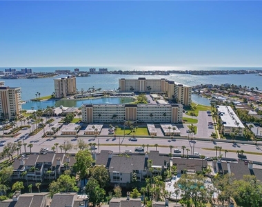 4775 Cove Circle - Photo Thumbnail 27