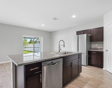 12894 French Market Drive - Photo Thumbnail 8