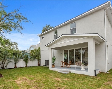 6830 S De Soto Street - Photo Thumbnail 41