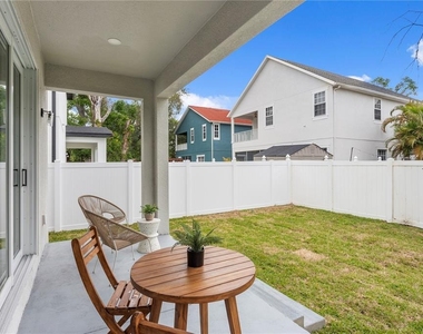 6830 S De Soto Street - Photo Thumbnail 42