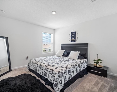 1125 Mattie Pointe Boulevard - Photo Thumbnail 12