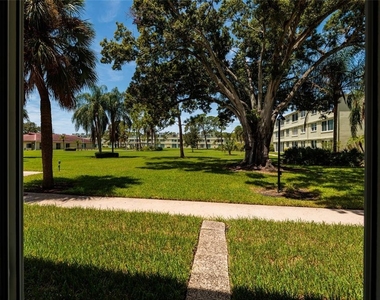 4890 Bay Street Ne - Photo Thumbnail 24