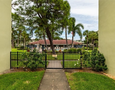 4890 Bay Street Ne - Photo Thumbnail 48