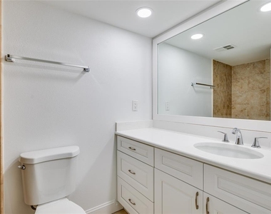4890 Bay Street Ne - Photo Thumbnail 32