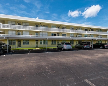 4890 Bay Street Ne - Photo Thumbnail 1