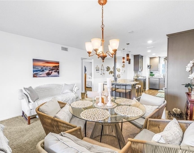 5575 Gulf Boulevard - Photo Thumbnail 17