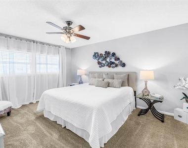 5575 Gulf Boulevard - Photo Thumbnail 25