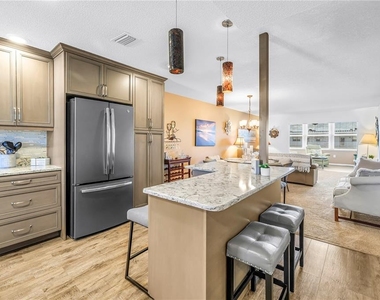 5575 Gulf Boulevard - Photo Thumbnail 5