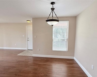524 Orange Drive - Photo Thumbnail 16