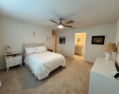 3078 Meleto Boulevard - Photo Thumbnail 15