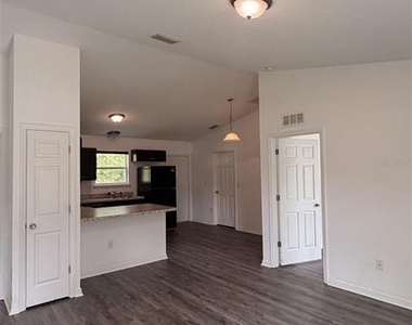 2549 W Castania Drive - Photo Thumbnail 2