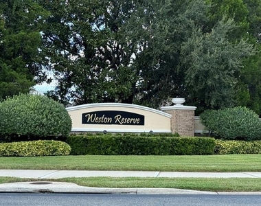 2916 White Cedar Circle - Photo Thumbnail 18