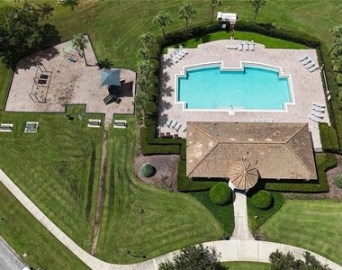 2916 White Cedar Circle - Photo Thumbnail 22